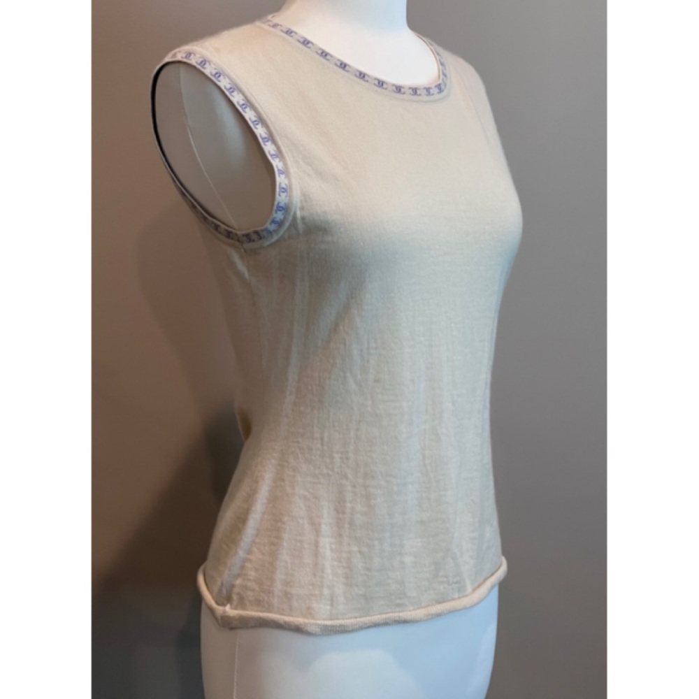 ✨Rare Vintage CHANEL 2001 Collection CC Logo Cashmere Vest Sweater Top Shirt - Picture 3 of 14